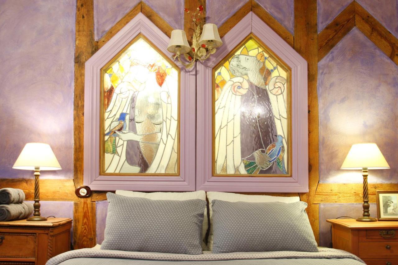 Bohemian Hideout, Old Town, Tartu Home ภายนอก รูปภาพ