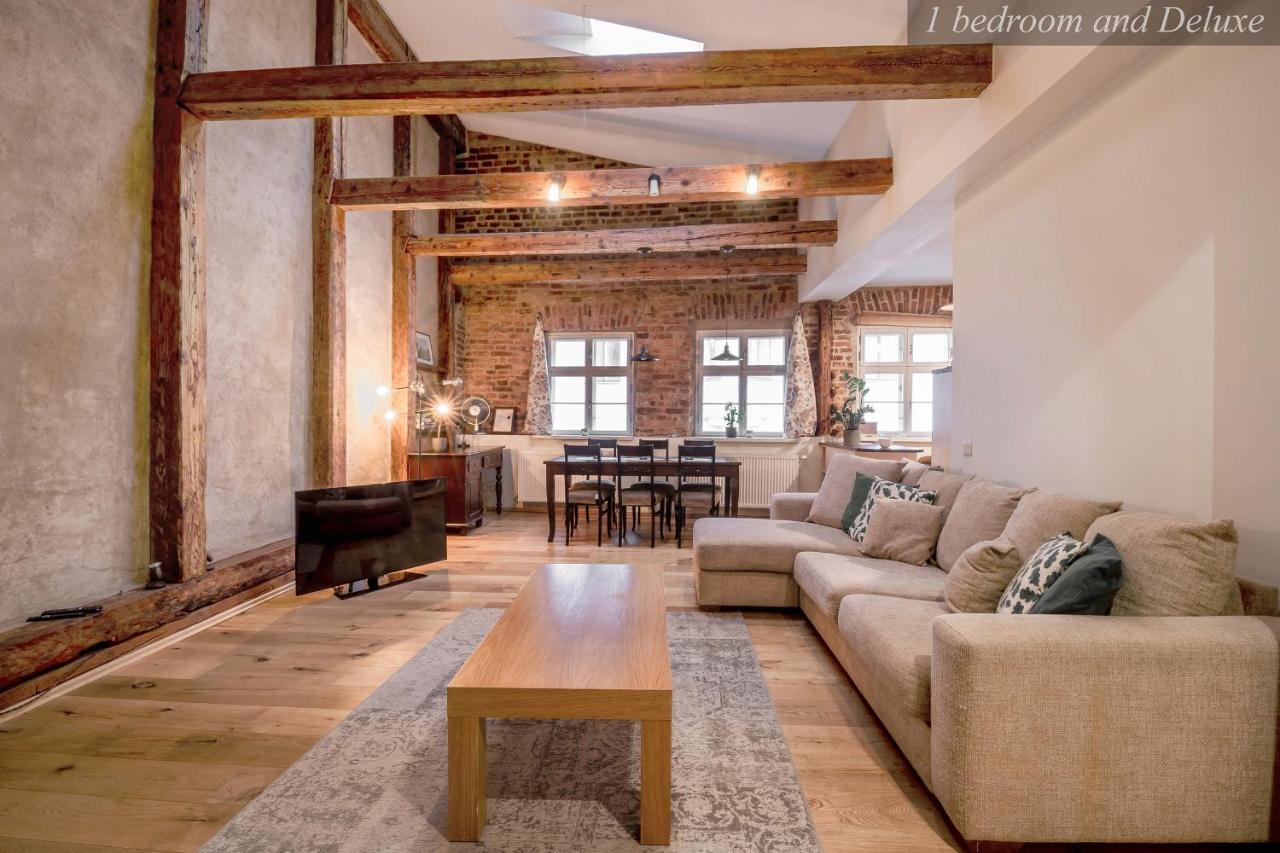 Bohemian Hideout, Old Town, Tartu Home ภายนอก รูปภาพ