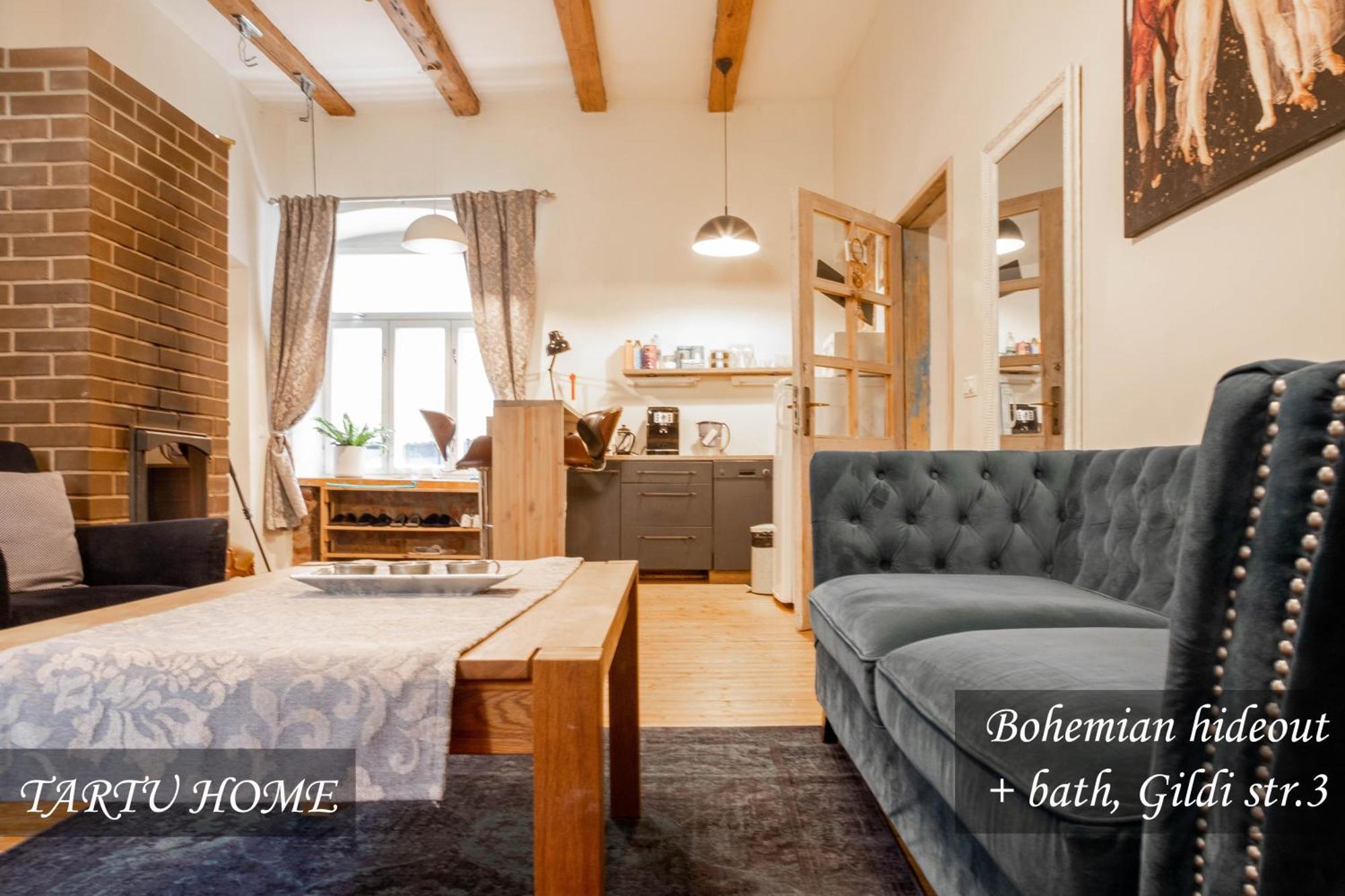Bohemian Hideout, Old Town, Tartu Home ภายนอก รูปภาพ